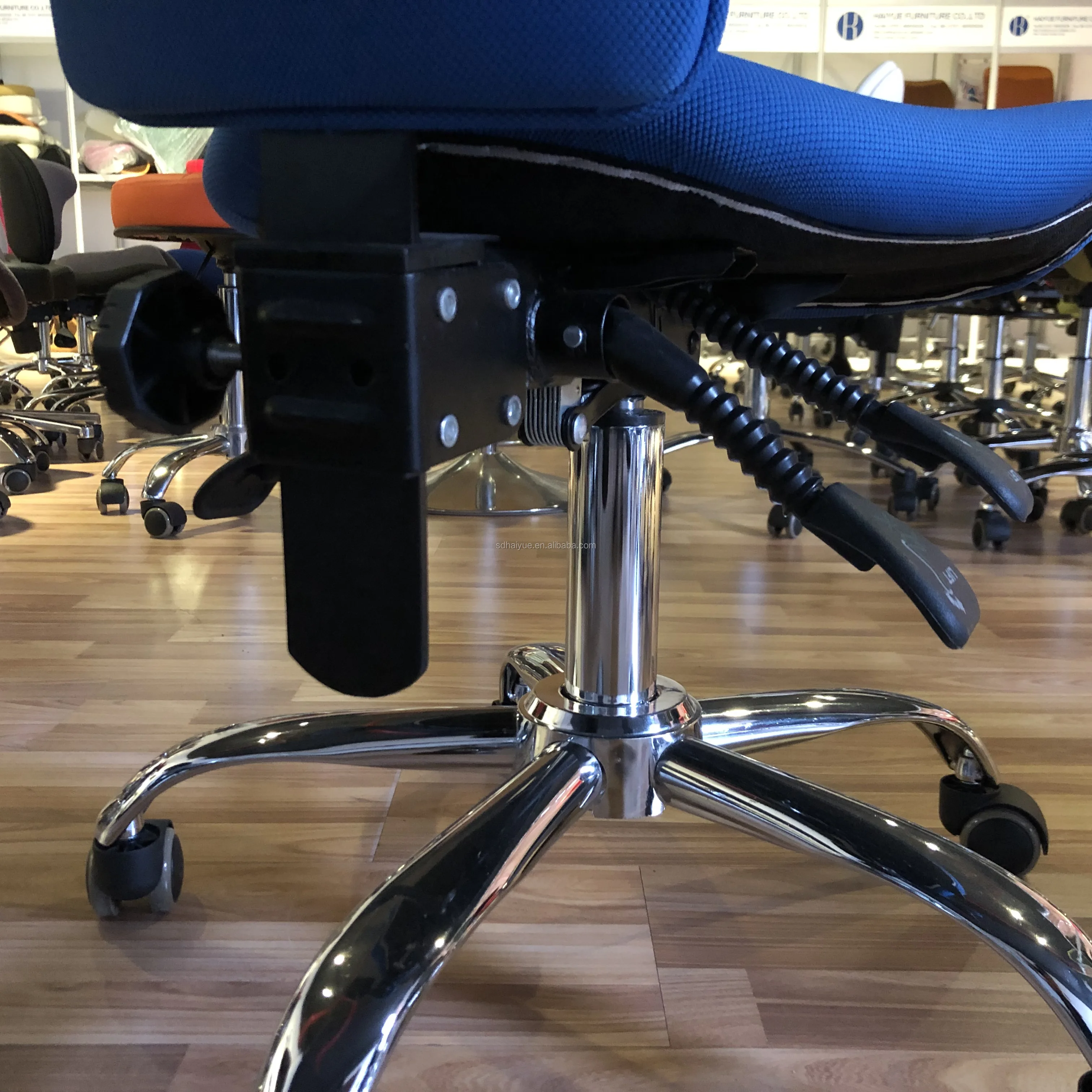 Good Quality Chair Used For Training In Lab Chair With Backrest For Lab