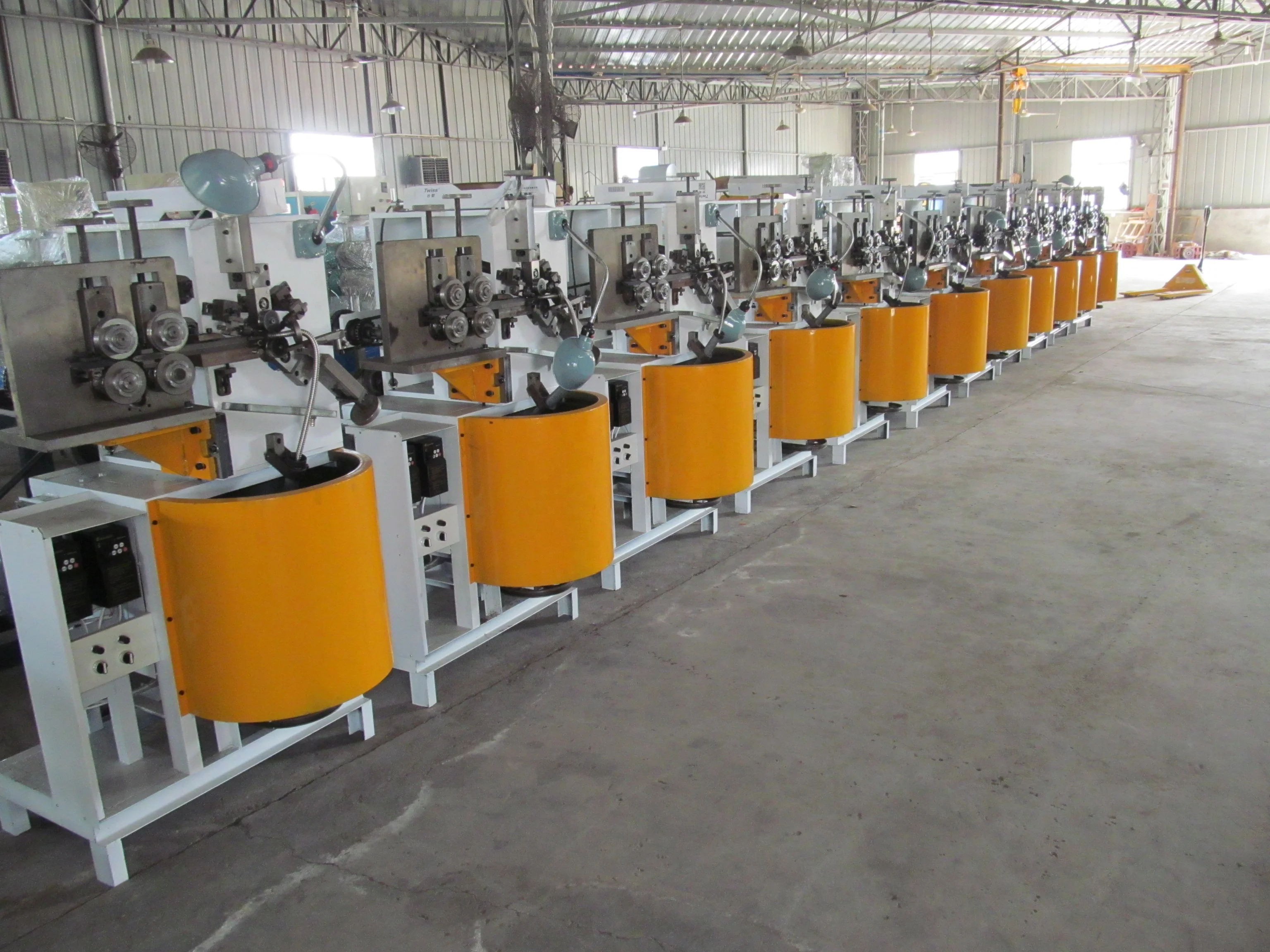 双锁金属软管成型机/柔性淋浴软管制造机/不锈钢柔性软管机