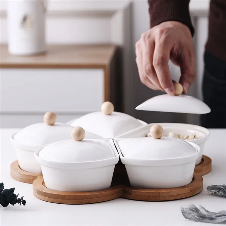 Tableware compartment cheap ceramic candy cookie lazy susan plate with lid 