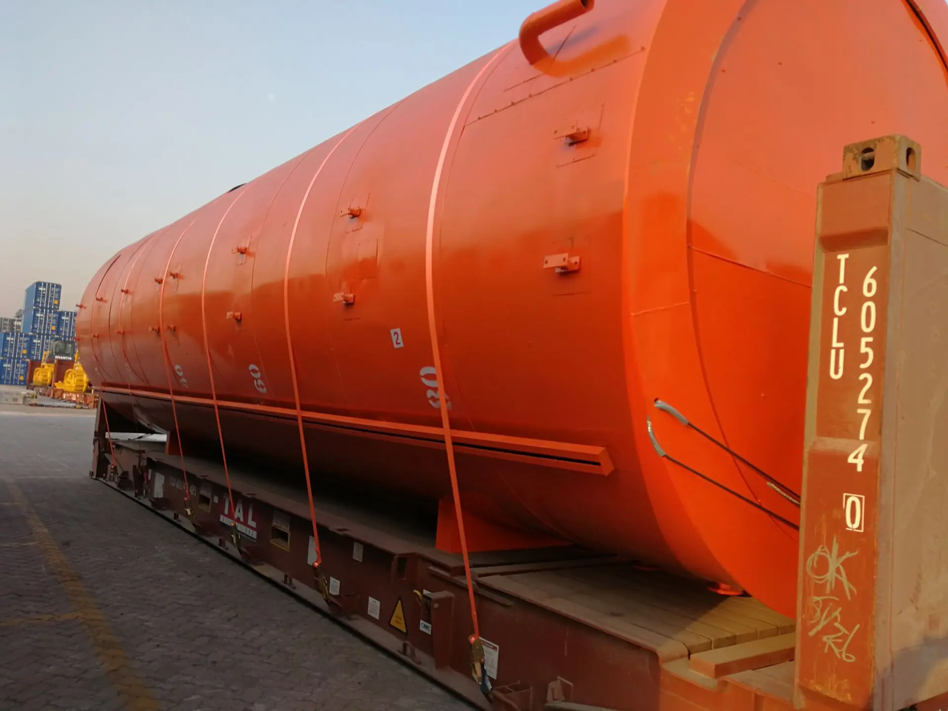 沥青储罐使用容量 30000l 至 80000l