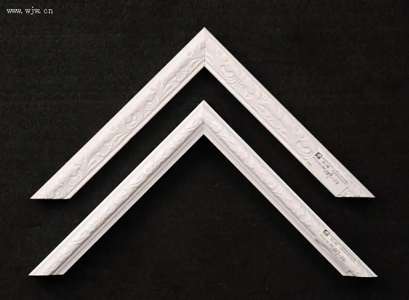 solid wood frame wooden furniture decorative mouldings carving wood flower moulding