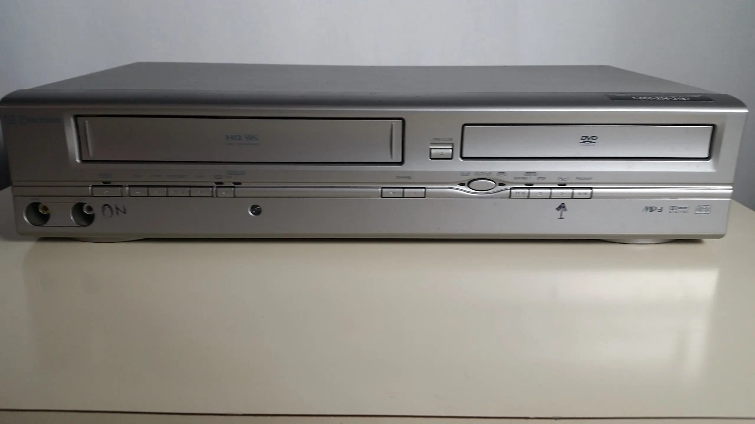 Buy Emerson Ewd24 Dvd Vcr Combo Player With Tv Tuner In Cheap Price On Alibaba Com