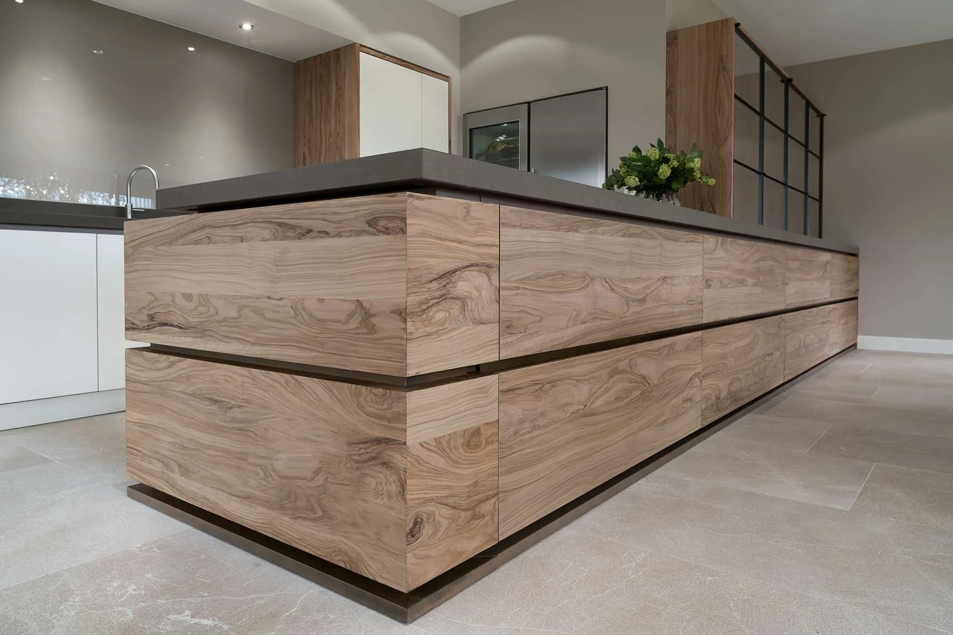 2018 New Wood Veneer Kitchen Plywood Board With Initial Design