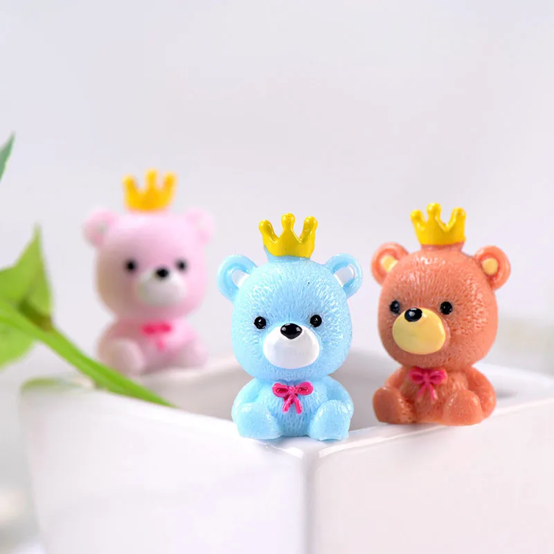 

Free Shipping 3pcs/set Doll House Resin Decor Toys Cute Micro Landscape Ornaments Mini Crown Bear Animal Fairy Garden Decoration