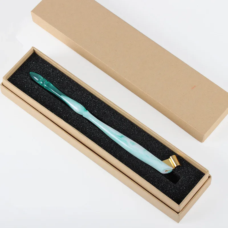Calligraphy Holder.jpg