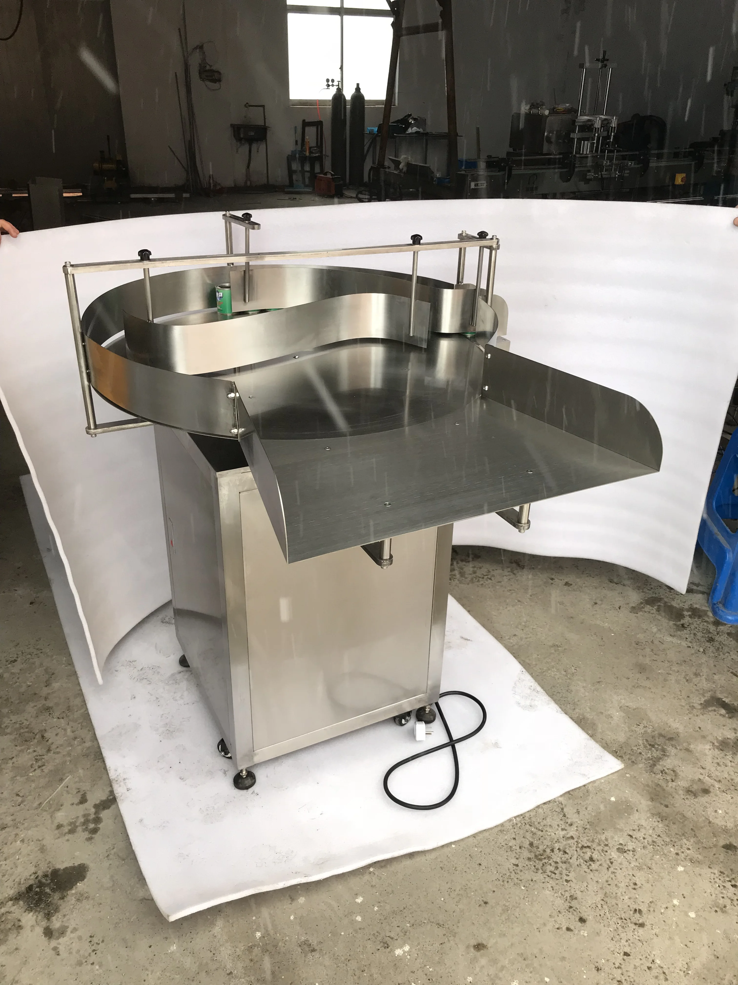 
Round bottle unscramble turntable PTT-1 