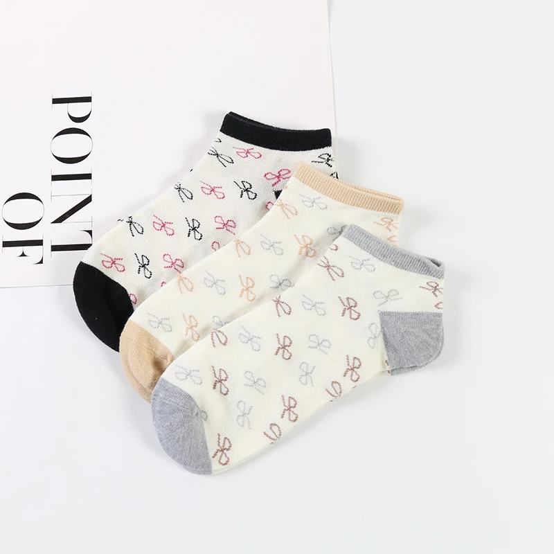 

3color soft casual fashion girls cute white cotton women ankle socks, Black, white, gray
