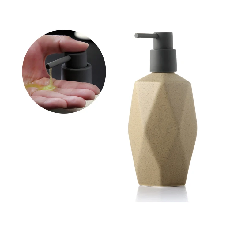 
500ml refillable wholesale empty cosmetic pressure pump makeup water bottle 