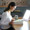 Canada 10000 LUX Adjustable Bright Light Vitamin D Portable Energy Sun Lamp LED White Light SAD Therapy lamp for Depression