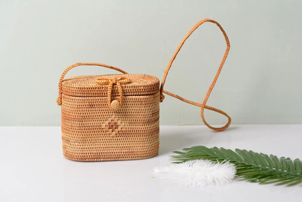 rattan shoulder bag