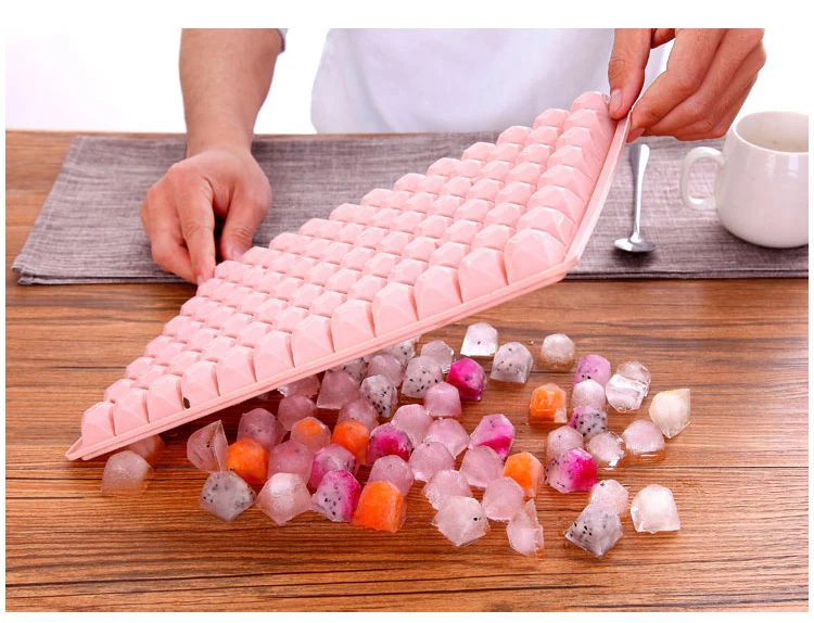 Easy To Clean PP Plastic Personalized Ice Cube Tray Mini Tiny 96 Grids Ice Cube Bin Scoop Trays and Candy Grids Small Ice Maker