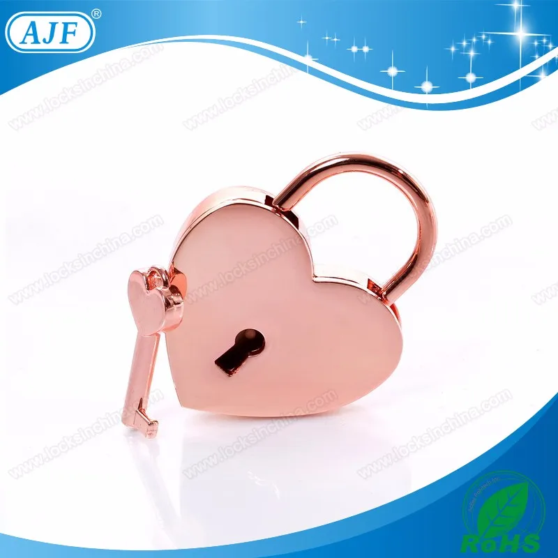 A01-023HG rose love lock 1.jpg
