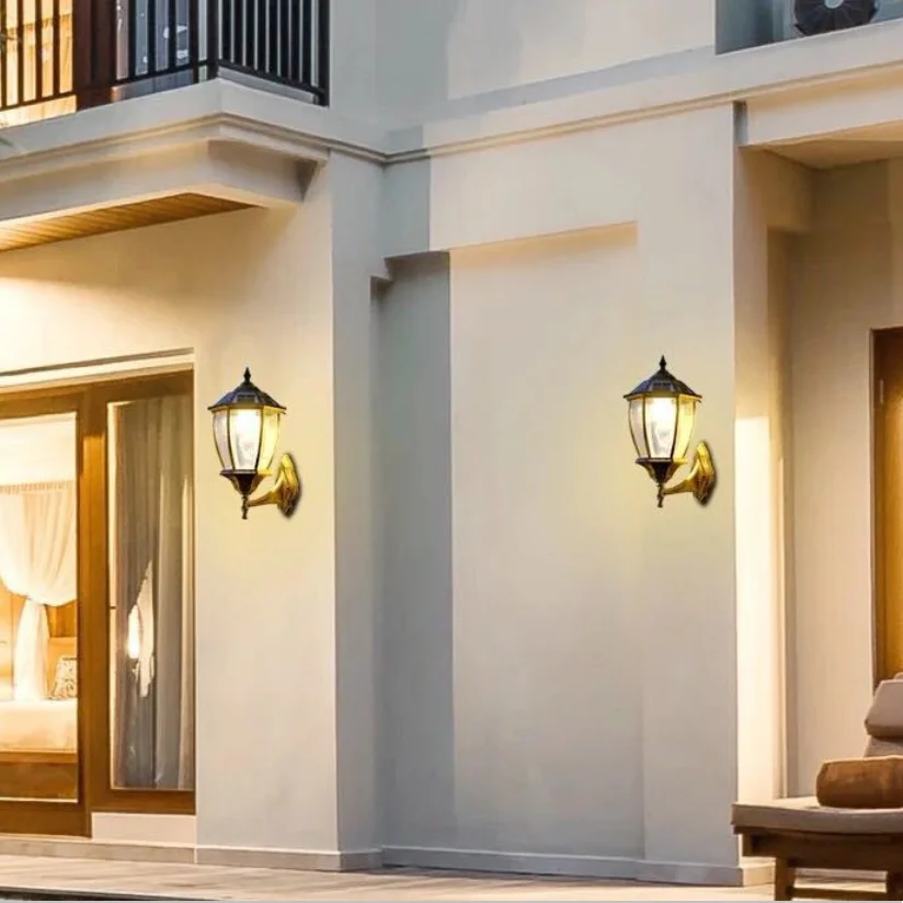 Manufacturers wholesale solar wall lamp garden outdoor waterproof home LED sensor light European garden wall lamp