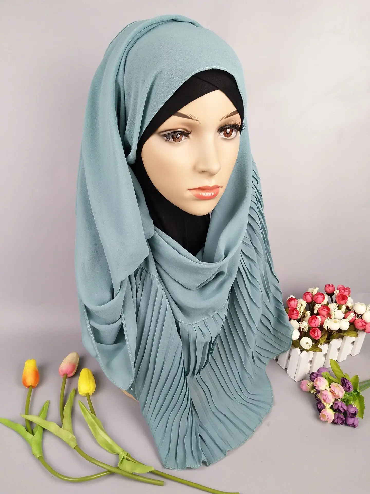 Платок дубай. Дубайские шарфы. Дубайские платки для женщин. Дубайский платок женский. Платки Дубай.