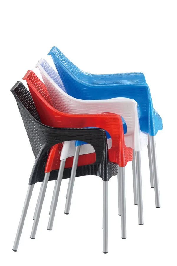 China Factory Direct Stackable Armrest Plastic Dining Room Chair With
