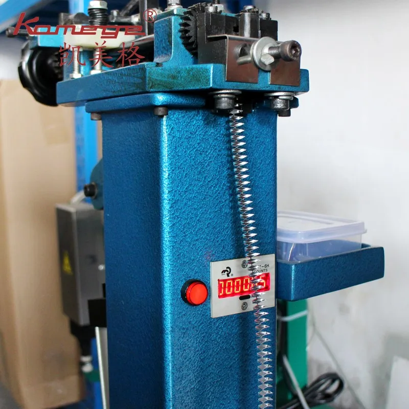 Kamege XD-119A Pneumatic Belt Loop Staple Machine for Leather Belt Making