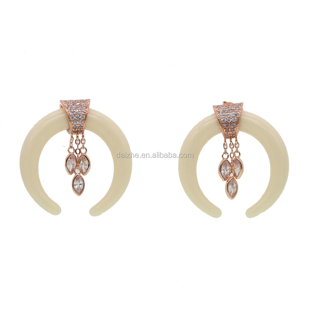 

2021 newest moon shape big earring with cz paved for women rose gold horn earring jewelry