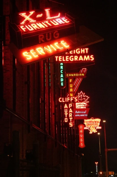 Custom retro led neon signs colorful single tube neon letter sign acrylic sign led custom neon light sign