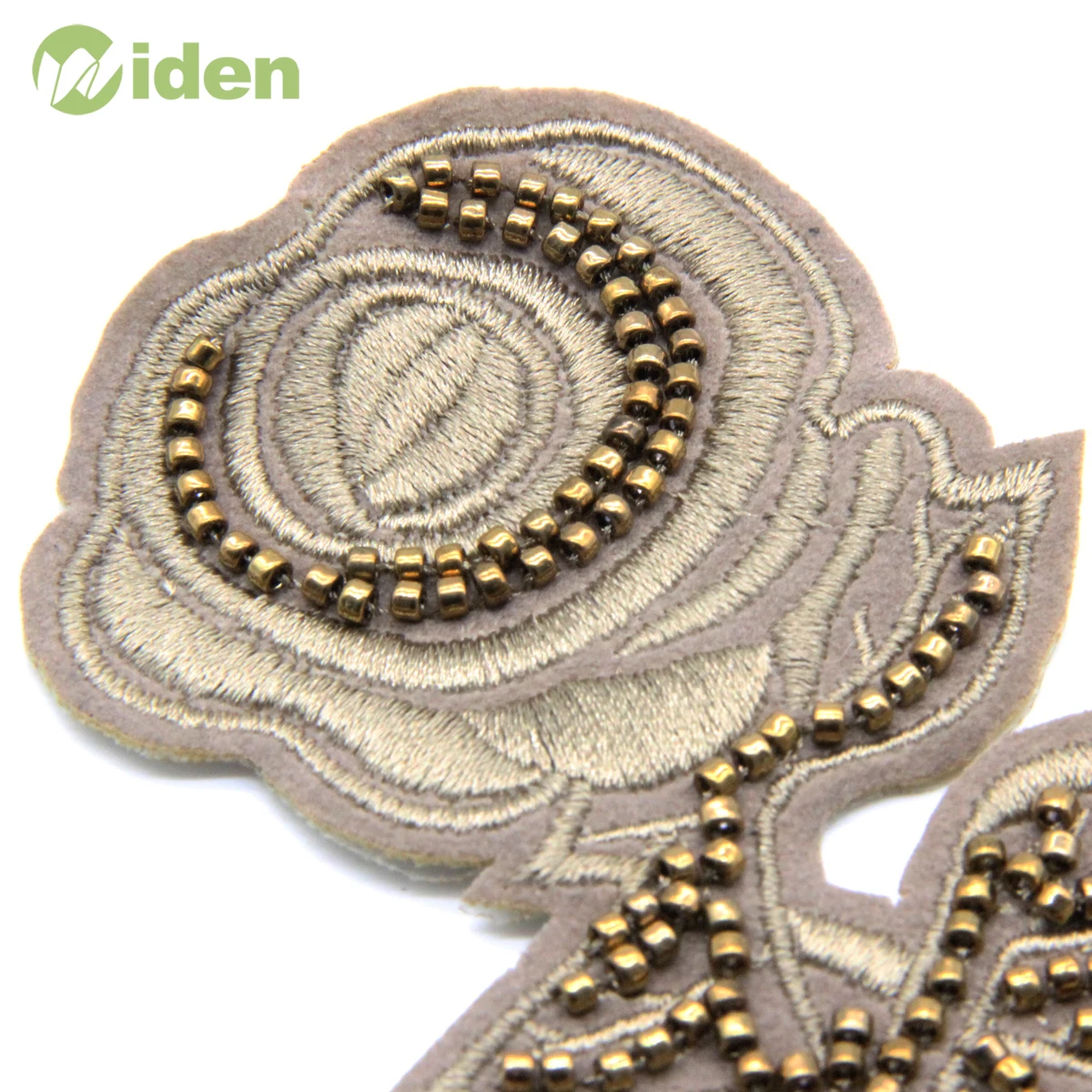 Floral 3D Embroidered Rose Flowers Patch Iron on Patches For Garments DIY Craft Applique