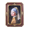 New Arrival Classical European-Style Resin Souvenir Picture Frame for Decors and Gifts