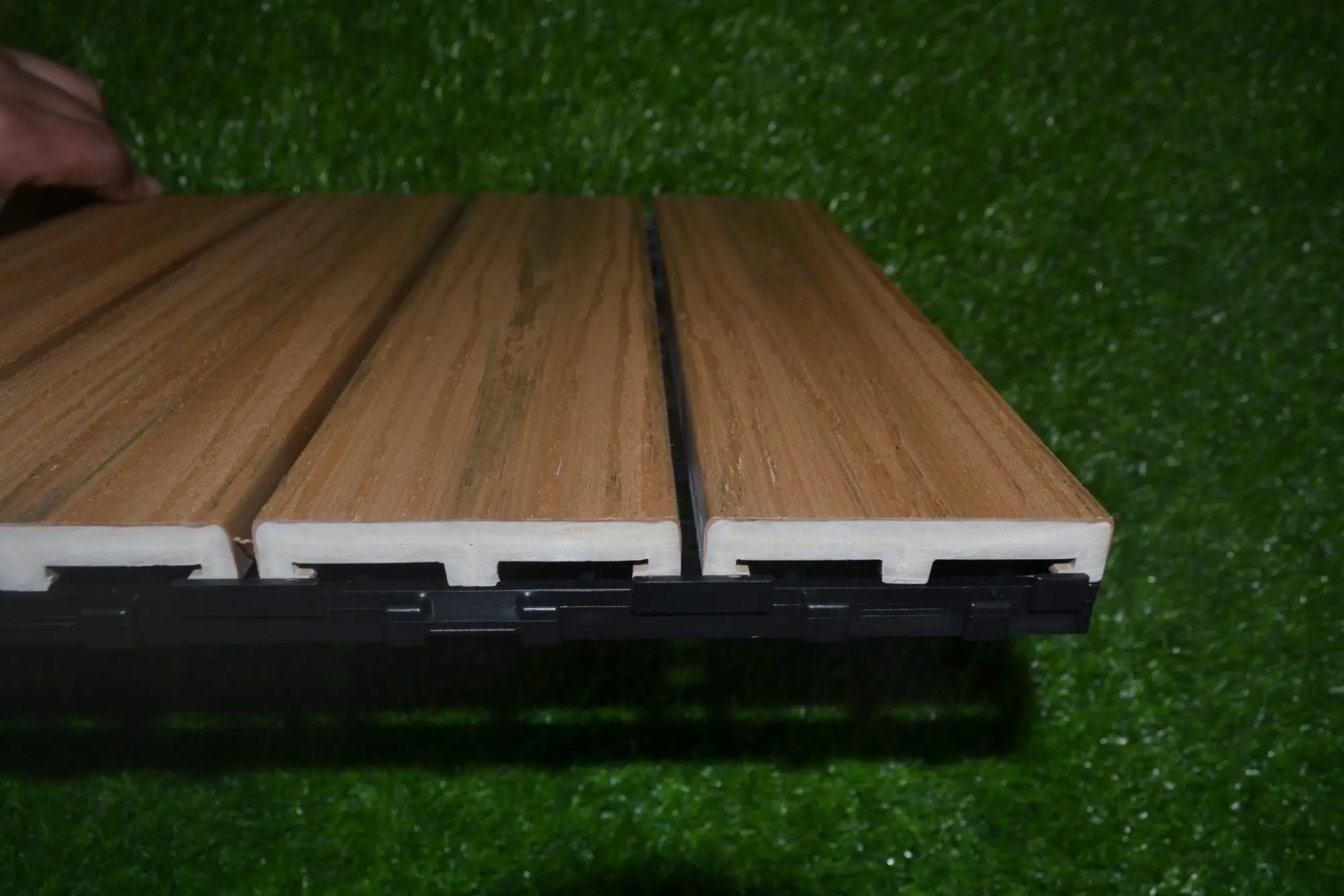 Waterproof Interlocking Composite Decking Outdoor Floor Project Wood