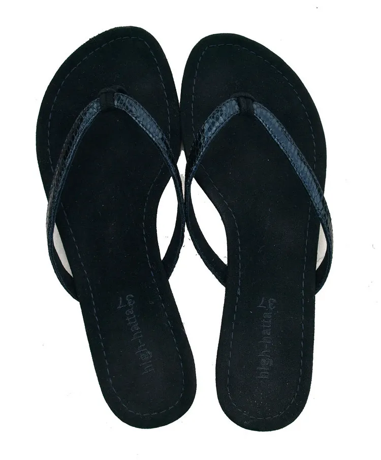 thongs slippers