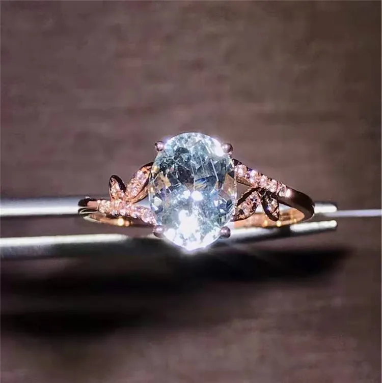 

European fashionable engagement gemstone jewelry ring 18k gold 1.3ct natural aquamarine ring