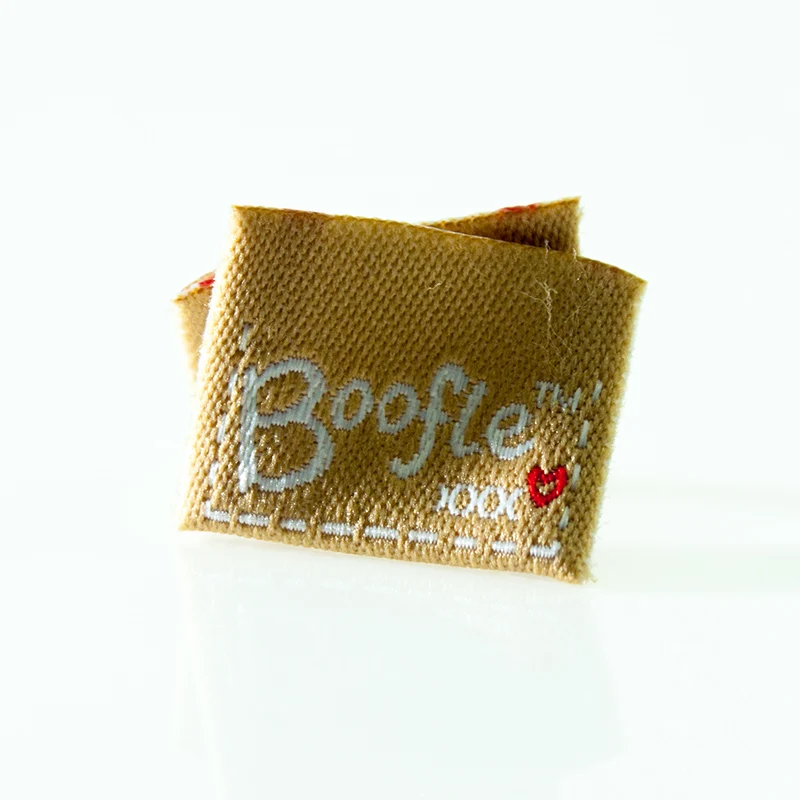 

Custom High Quality Yellow Woven Blue Label For Clothing