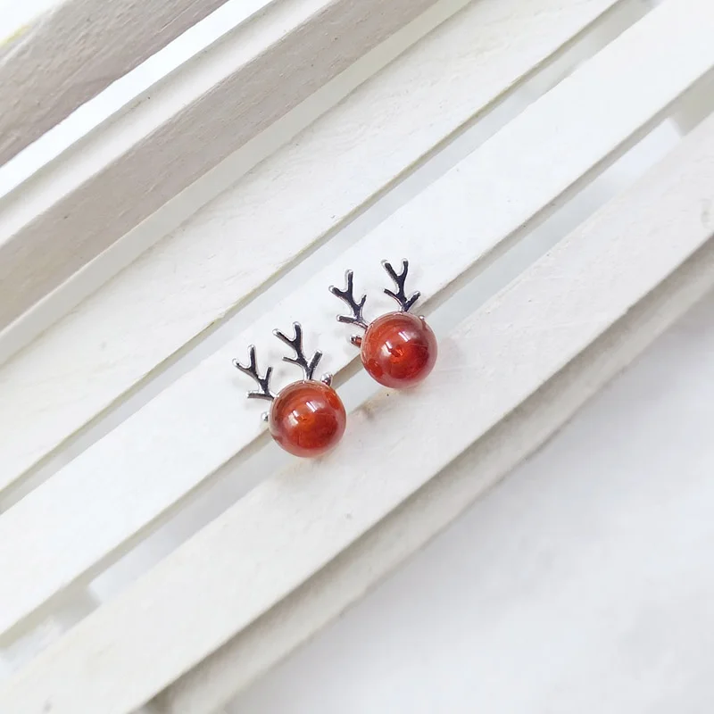 

Fashion Beautiful earring for girls women antlers deer horn shape stud earrings