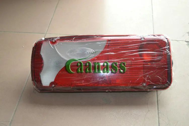 truck back lights.JPG