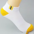 New Arrival Men s sports socks Mesh breathable basketball socks absorb sweat deodorant socks