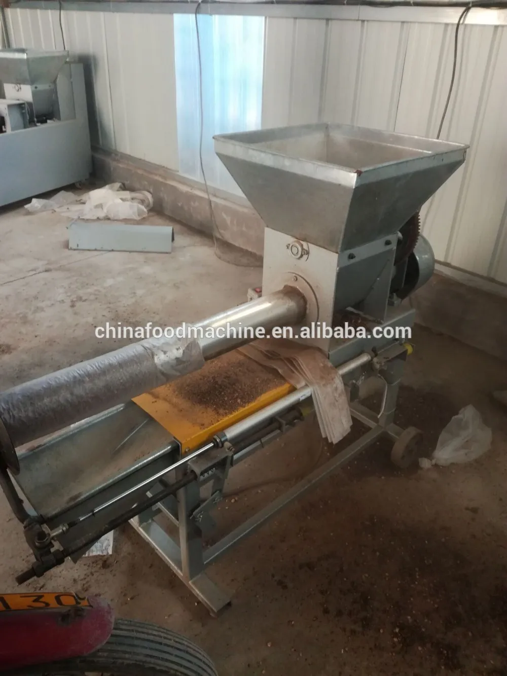 electric mushroom bag filling machine