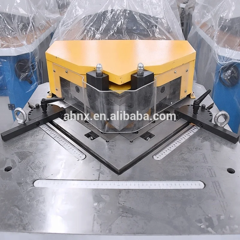 
Metal Sheet Corner Hydraulic Adjustable Angle Notching Machine 
