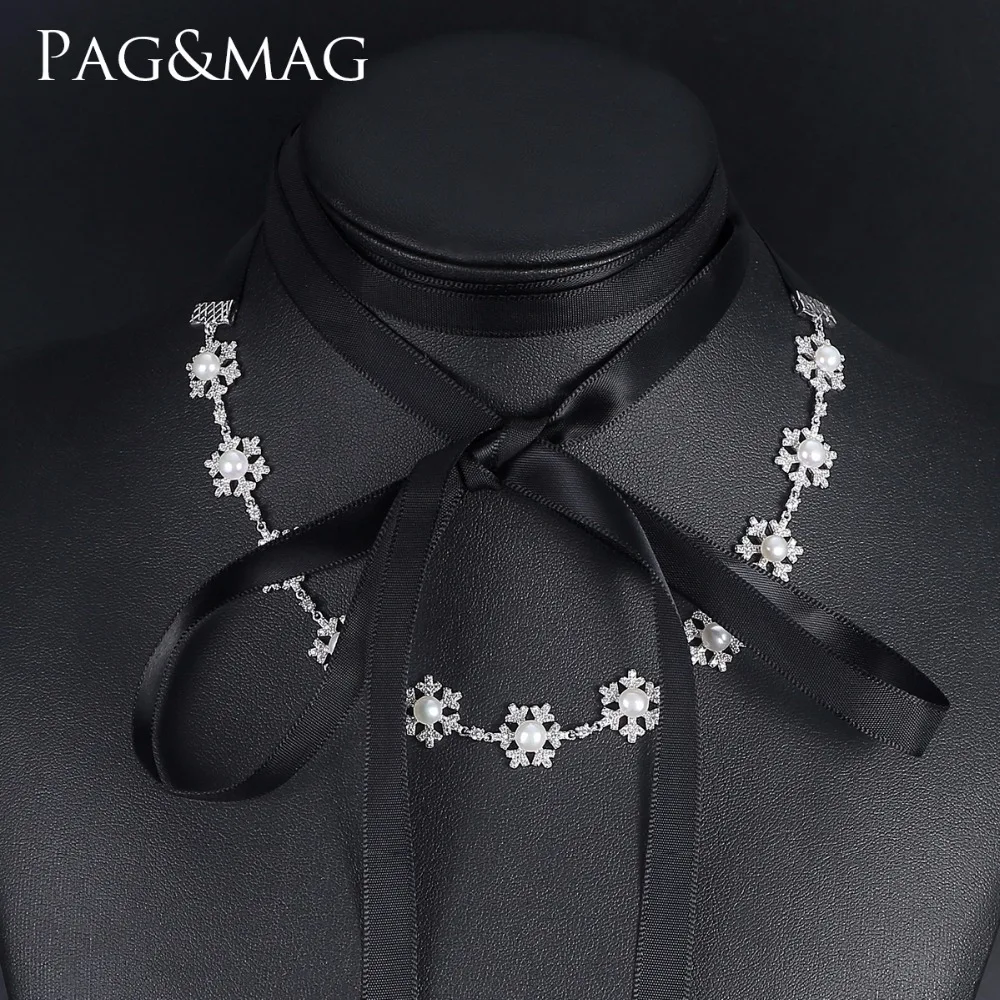 Pag&Mag the Latest Design Lovely Silver Flower Shape Chain Comfortable Freshwater Pearl Necklace for Women Banquet or Gifts