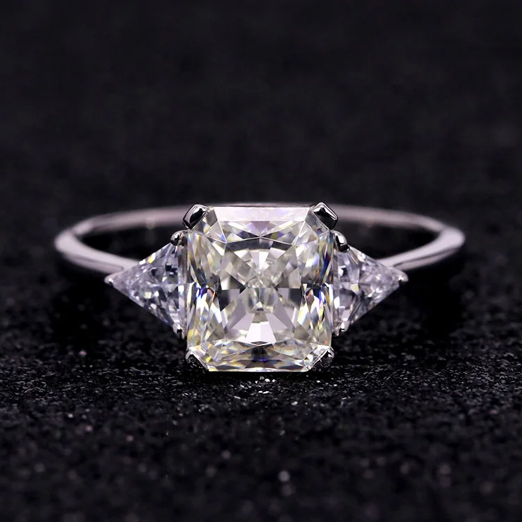 classic design 925  silver platinum plating cubic zirconia ring for engagement /wedding/party