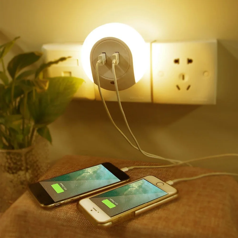 D05 LED Night Light with Dusk to Dawn Sensor and Dual USB Wall Plate Charger