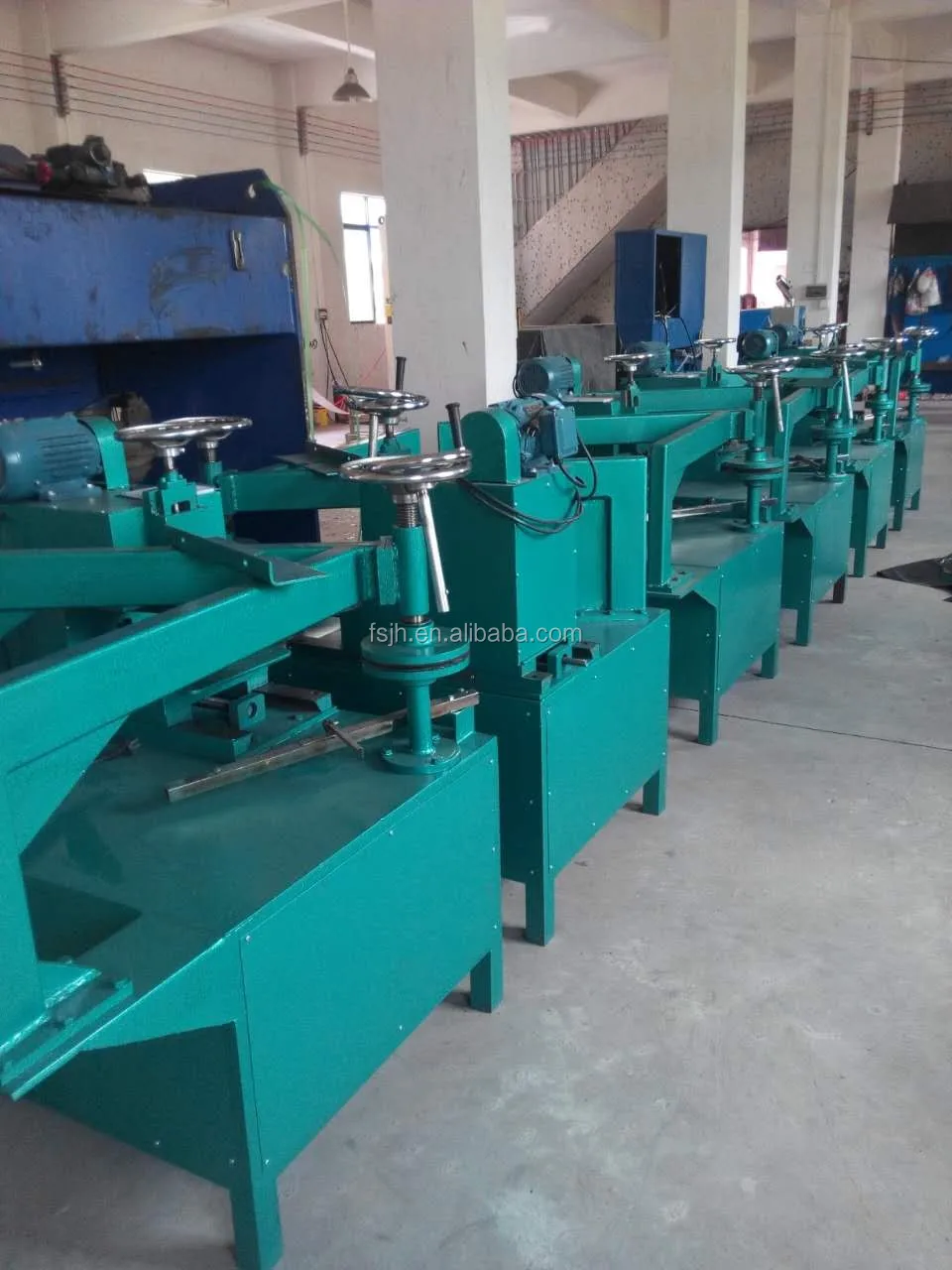 Traffic Sign Making Machine Aluminum Sheet Circle Cutting Triangle