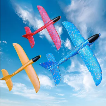 throwing glider plane