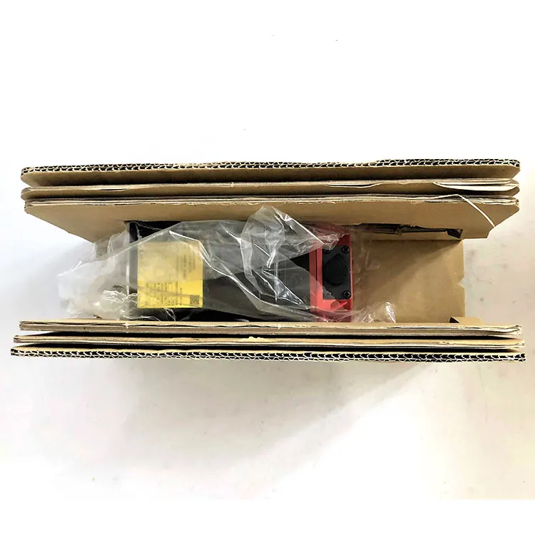 A06B-0063-B003 Mới Gốc Fanuc Nghiêng Trục Động Cơ Servo