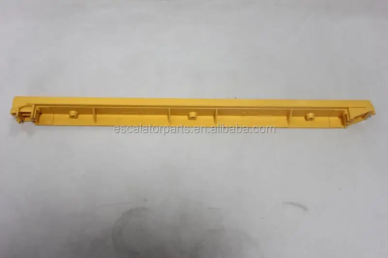 
L47332130A K-EDGE Plastic Escalator Step yellow demarcation for escalator parts 