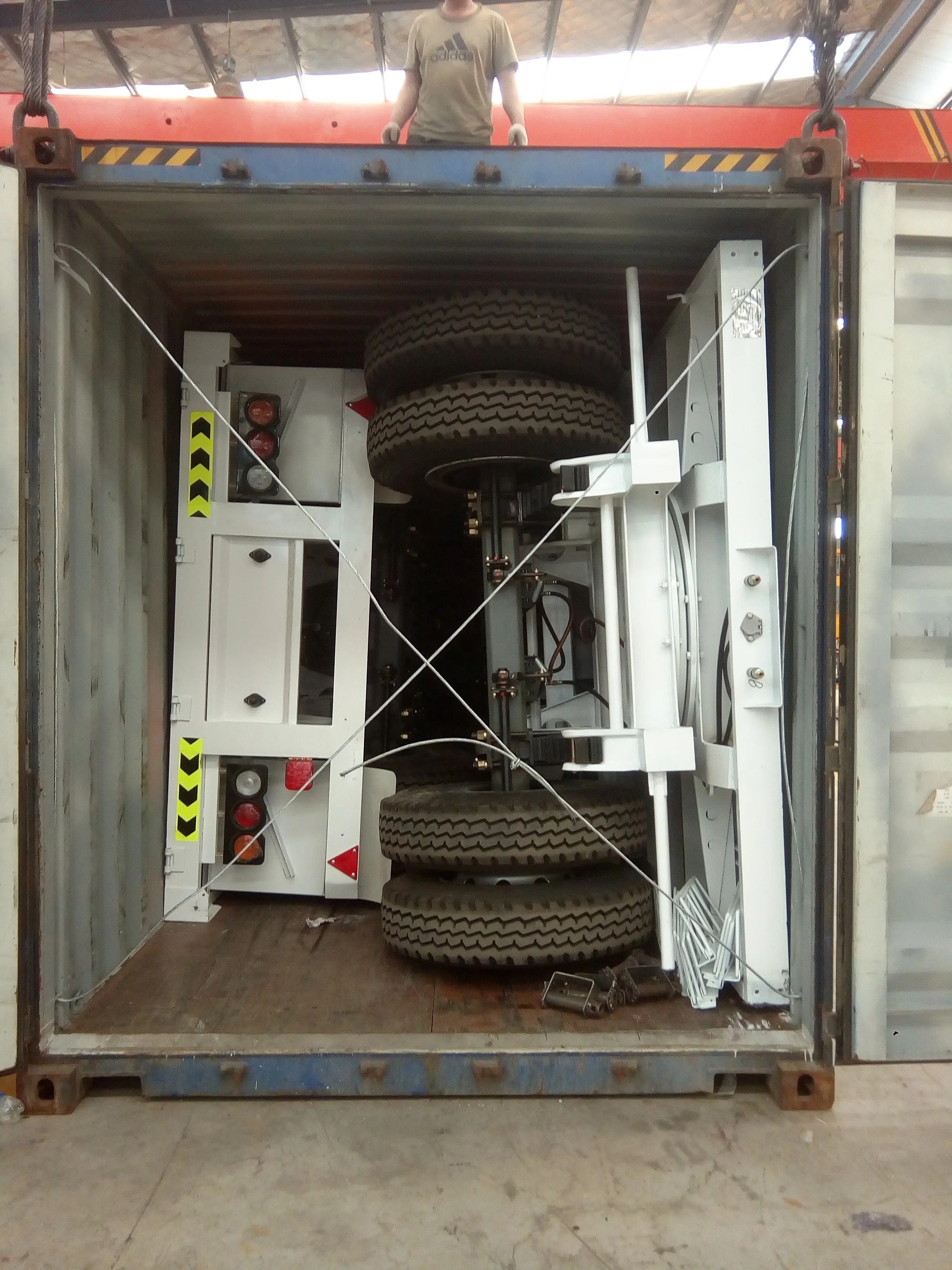 Triple Axles Farm Land Harvesting Use 7 Meter Draw Bar Full Trailer