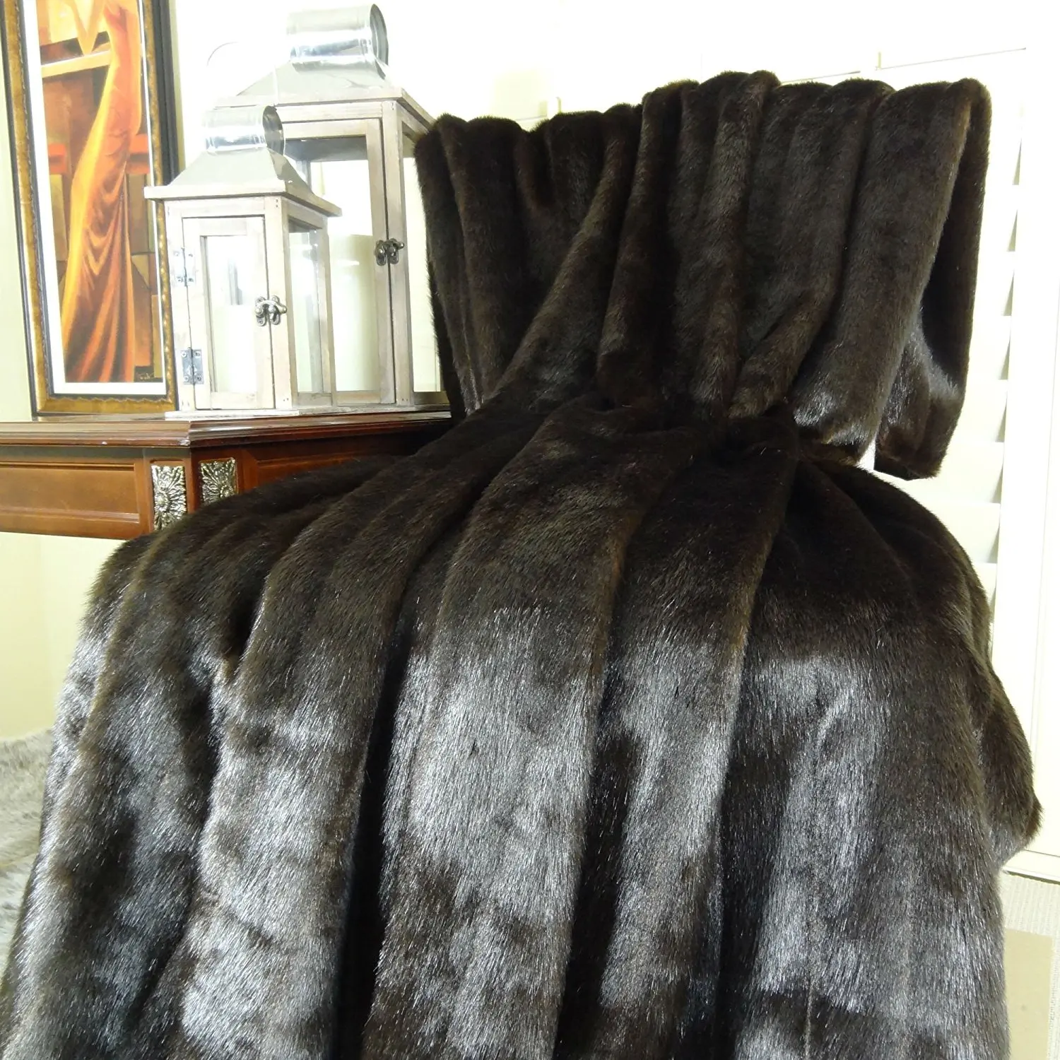 Thomas Collection Handmade in USA Luxury Faux Fur Throw Blanket Bedspread for Couch Sofa Bed, Dark Brown Mink - 16425