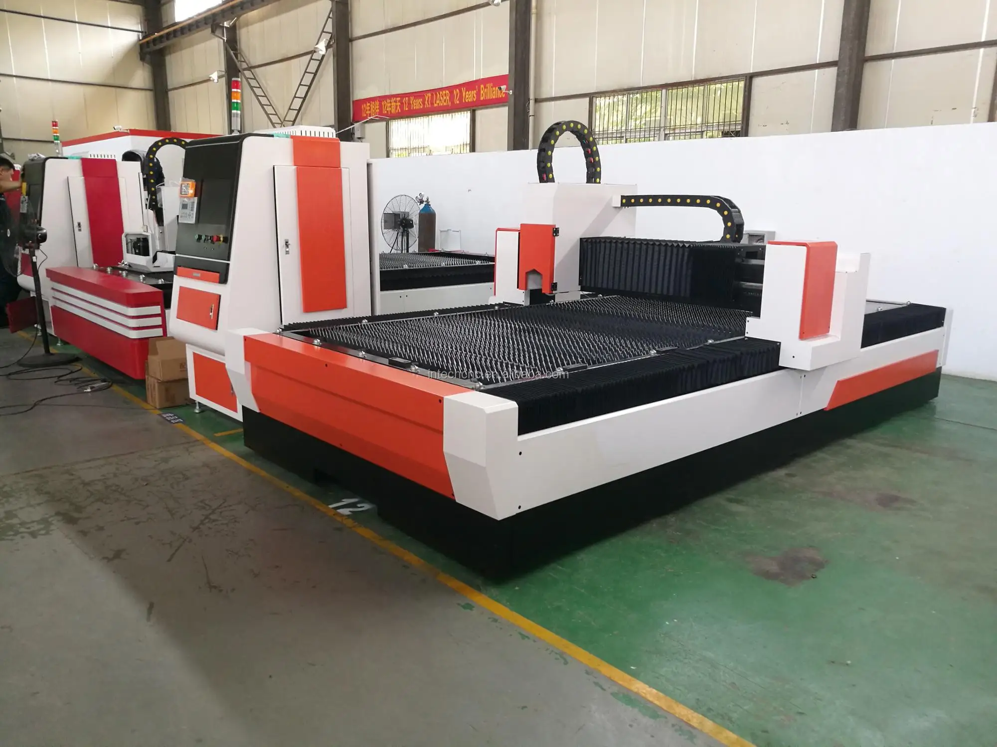 Best Service 1530 With Ipg, Raycus Power Laser Cutting Machine Fiber