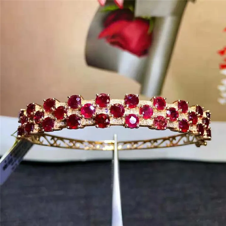 

New Design Low Price Rare Blood Ruby Full Cut Diamond Bangle Fine Bracelet 18K Design, Red