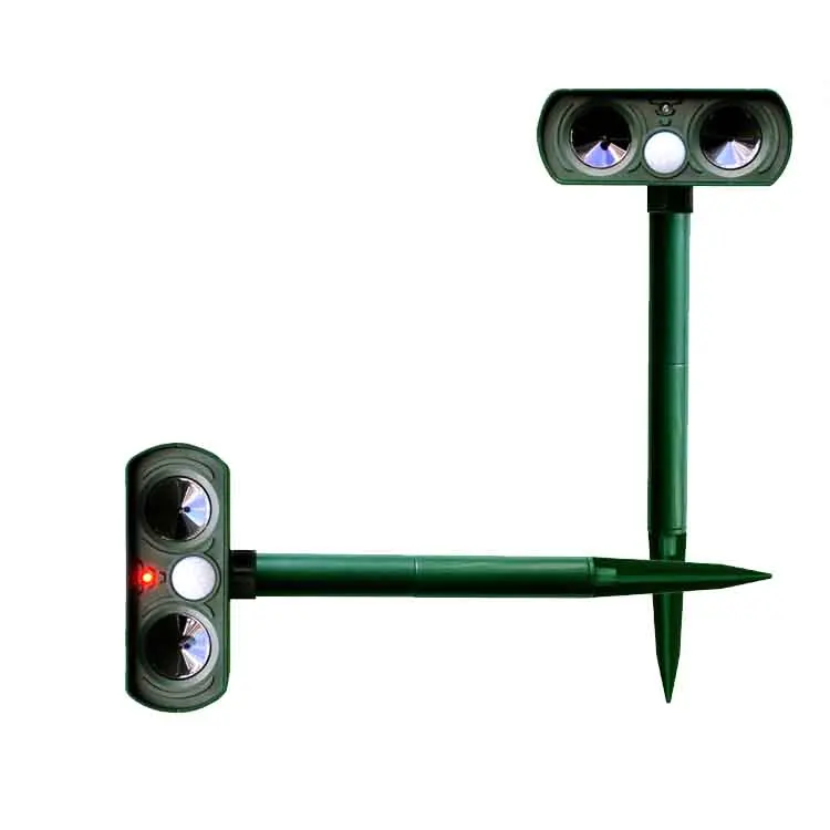

Solar Repellent Ultrasonic Animal Repeller 2019, Green