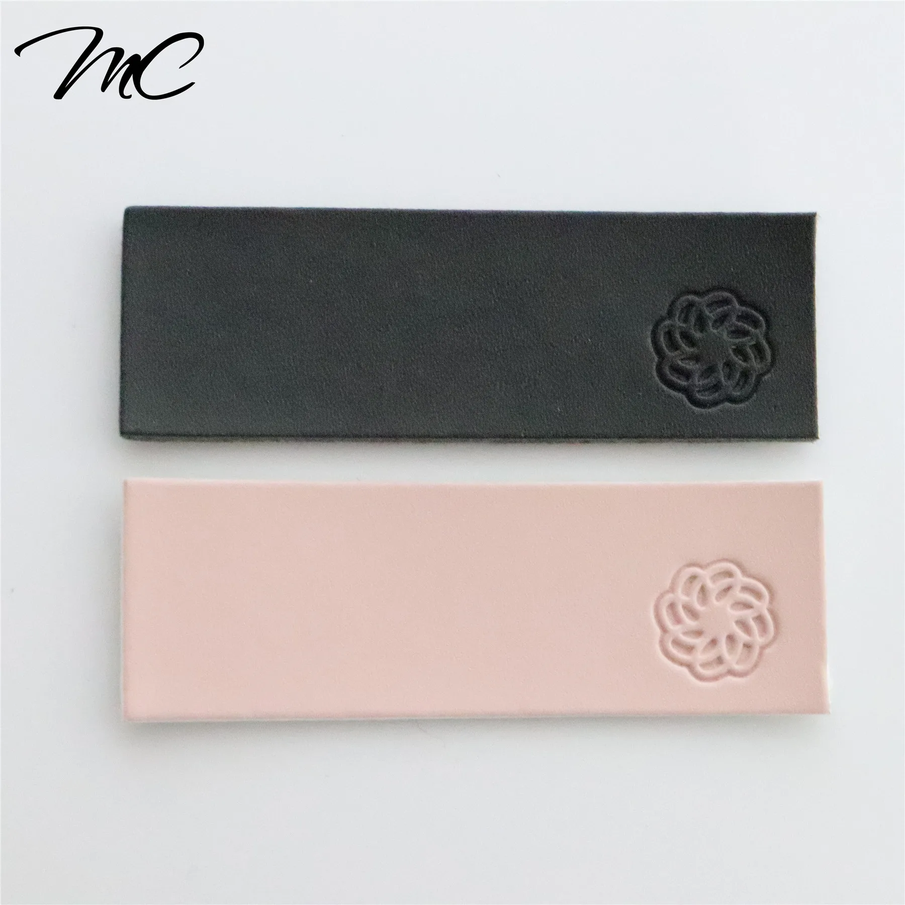 

Garment faux pu leather patches labels manufacturer