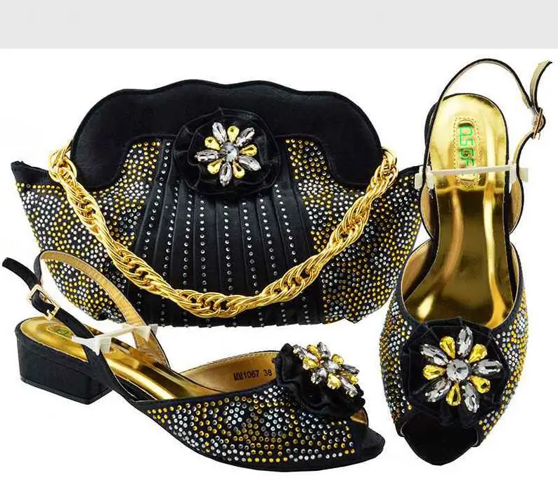 AB8525#1 BLACK.JPG