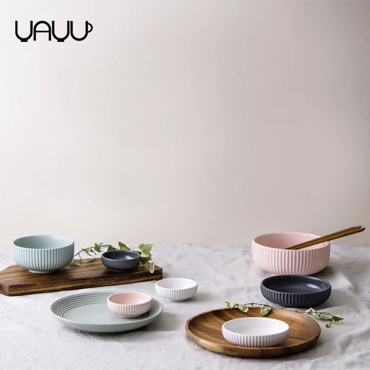 Household used multi-colored striped round 4.5 inch bulk cheap ceramic rice bowl for gift.jpg