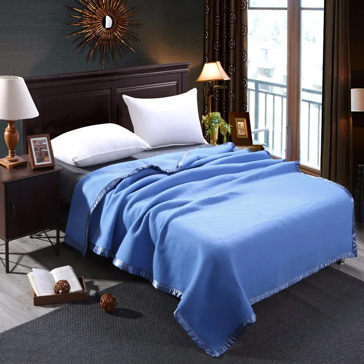Hot Sale Wholesale Standard Hotel Cheap Luxury Throw Blanket Buy