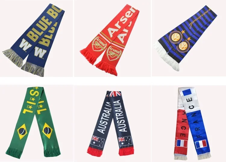 knit football scarf.png